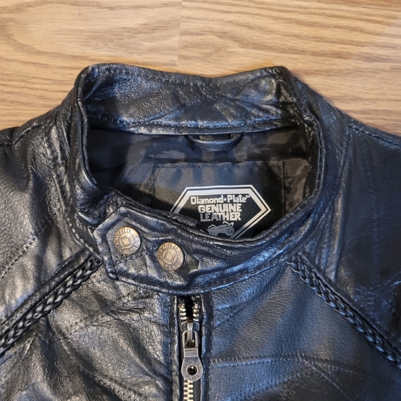 Black Patchwork Leather Motorcycle Jacket - Picture 12 of 14